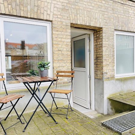 Aday - Charming Studio Close To The Football Stadium Ålborg Exterior foto