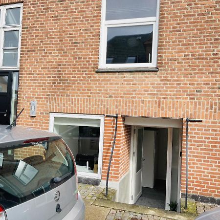 Aday - Charming Studio Close To The Football Stadium Ålborg Exterior foto