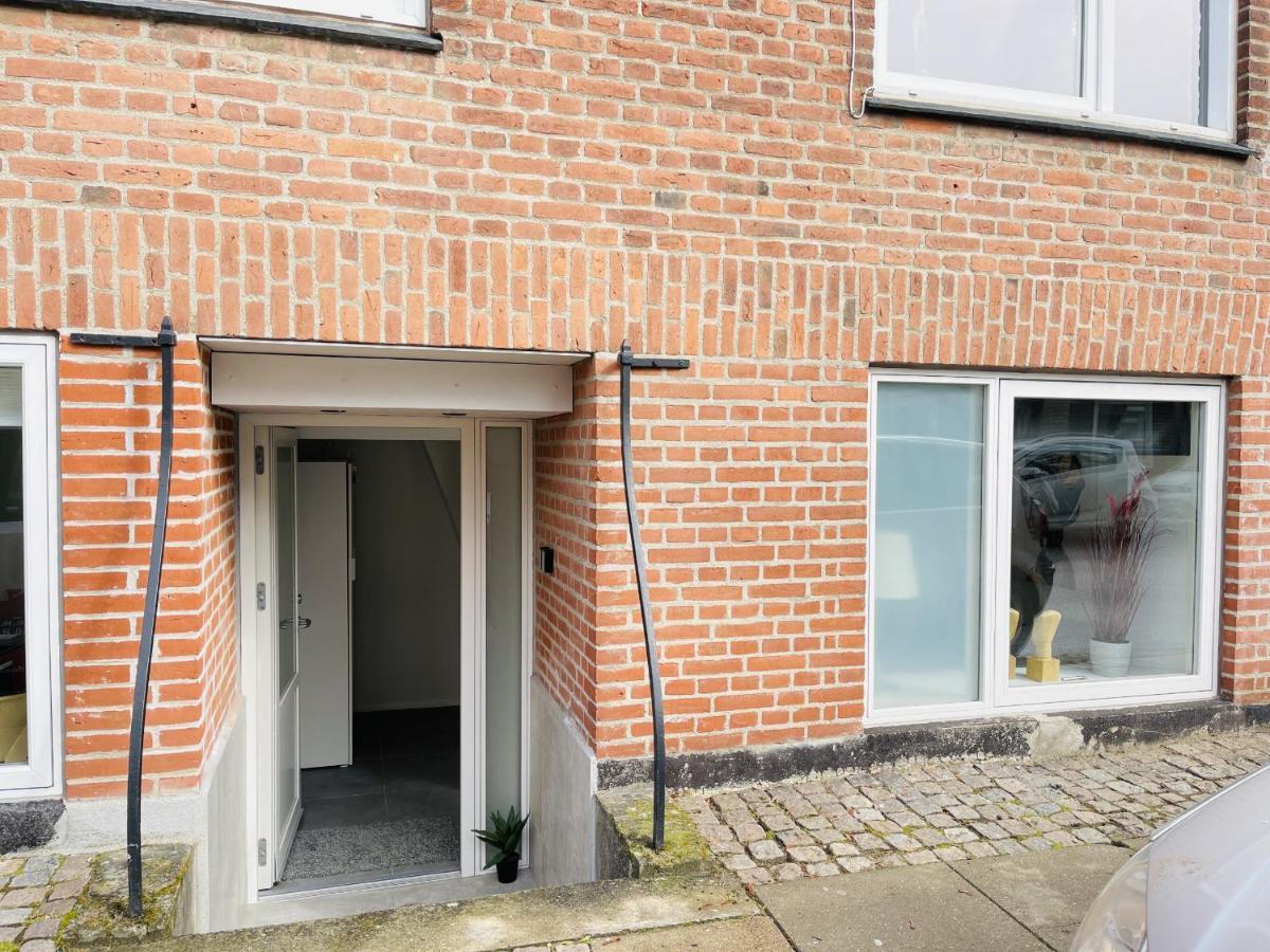 Aday - Charming Studio Close To The Football Stadium Ålborg Exterior foto