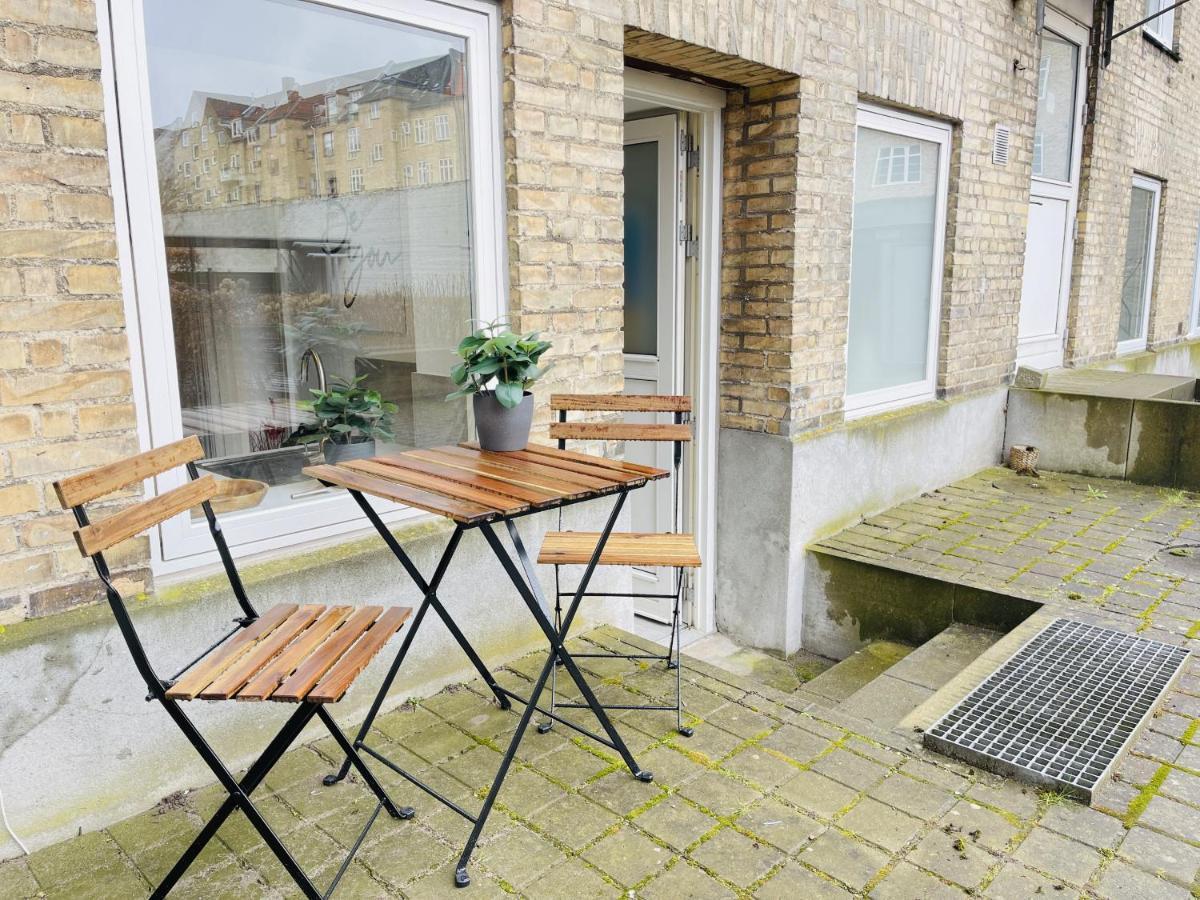 Aday - Charming Studio Close To The Football Stadium Ålborg Exterior foto